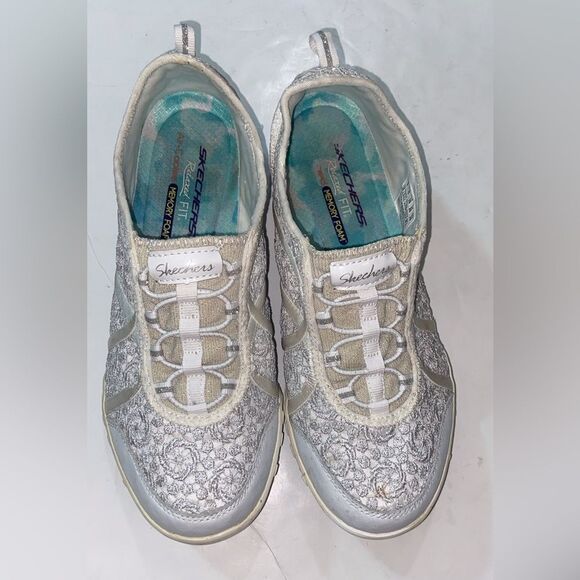 Skechers Relaxed Fit Air-Cooled Memory Foam SN 23032 Silver Grey  Shoes Size 9US - Picture 2 of 10